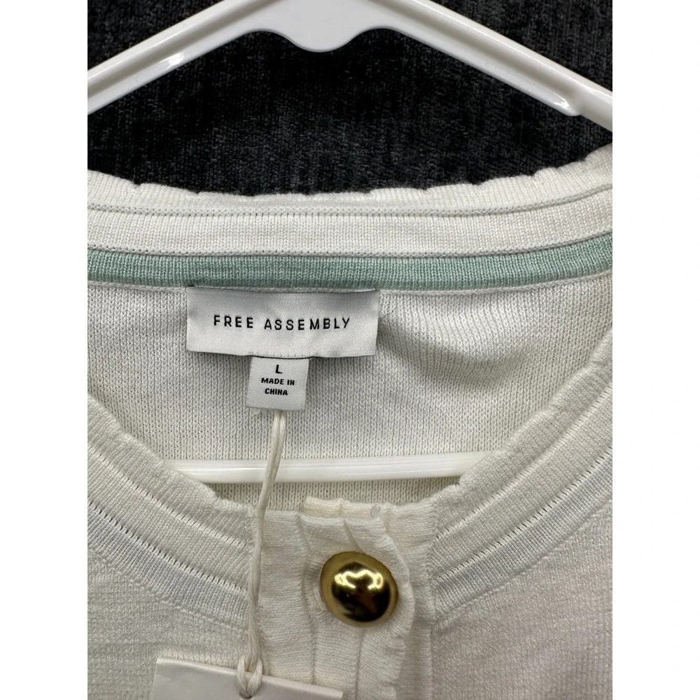 Free Assembly Cardigan Sweater Womens Large White Relaxed Fit Tight‎ Knit Warm